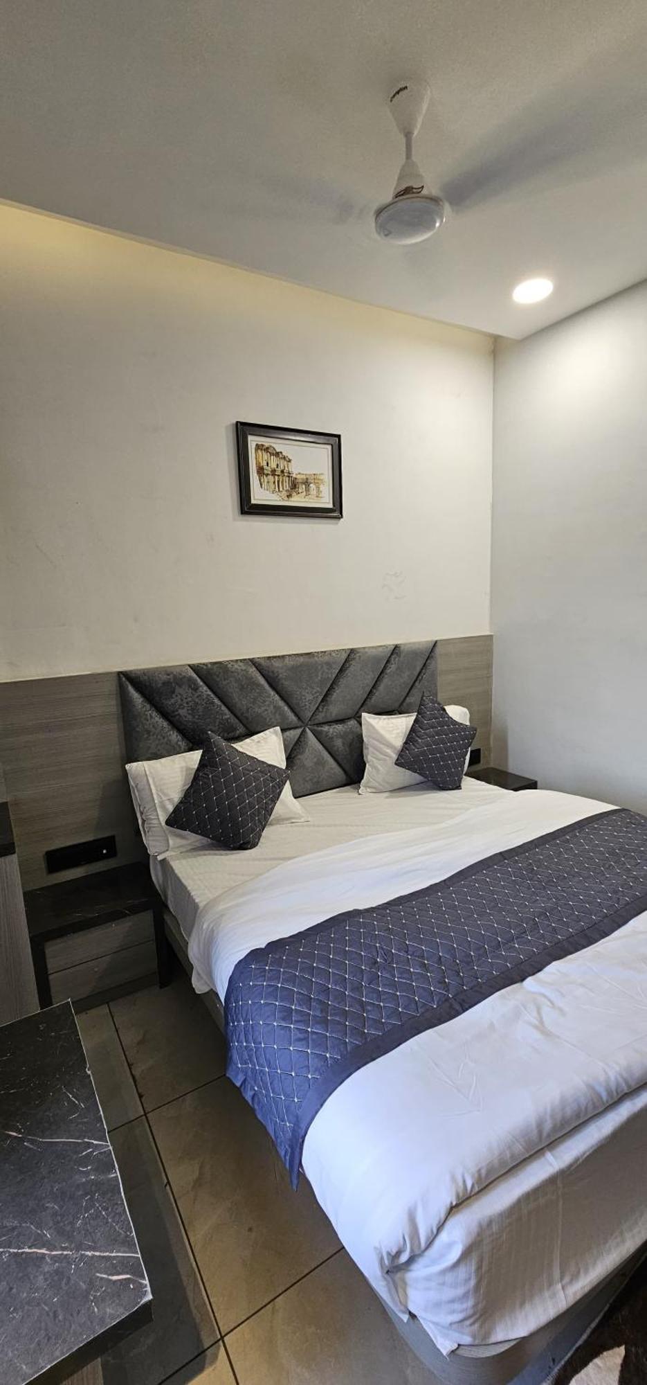 Hotel Allen Αχμπανταμπάντ Εξωτερικό φωτογραφία